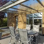 Haus Hanseatenweg 7 *