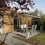 Haus Hanseatenweg 7 * Lensterstrand