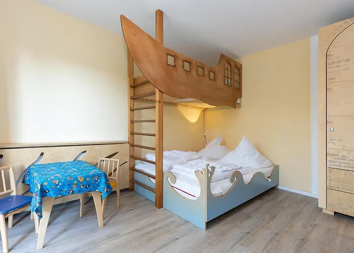 Haus Hanseatenweg 7 Semesterbostad Lensterstrand